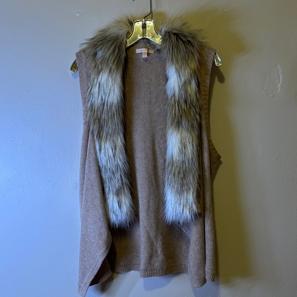 Skies Are Blue Tan Vest with Faux Fur Trim